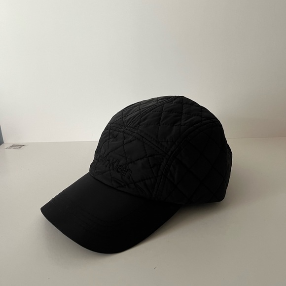 Womens Sports Cap Black Soft Basic Calvin Klien Everyday Ess One Size Fits All - Picture 7 of 9